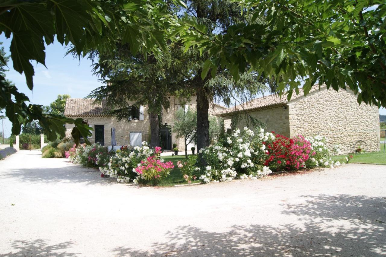 B&B Dans Mas En Pierres Robion en Luberon Esterno foto