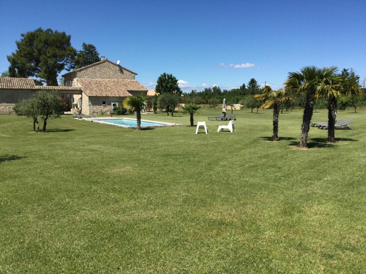 B&B Dans Mas En Pierres Robion en Luberon Esterno foto